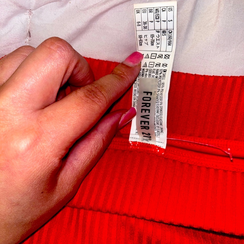 Forever 21 red swimsuit bikini set - Picture 3 of 3